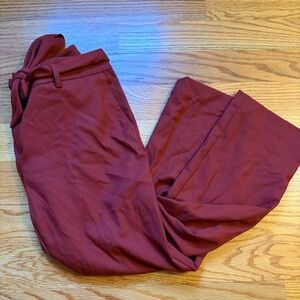 LOFT cropped berry color straight pants size 10 petite